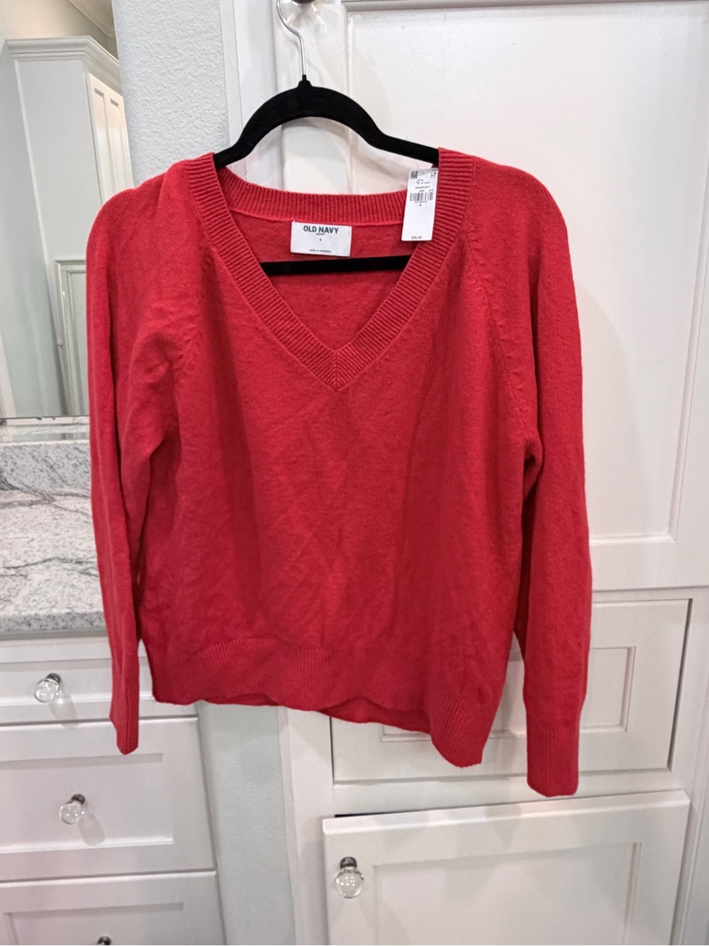 NWT Old Navy Red V-Neck Sweater